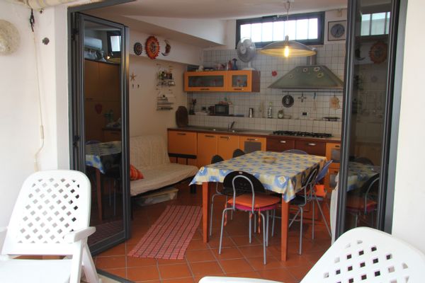 Casa a 30 metri dalla spiaggia di Letojanni a 5 km.da Taormina.