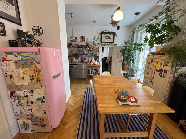 Apt in 1920s house 3km to Prague Castle