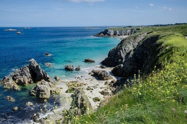 Maison d'architecte dans le Finistère en Bretagne avec vue sur lac