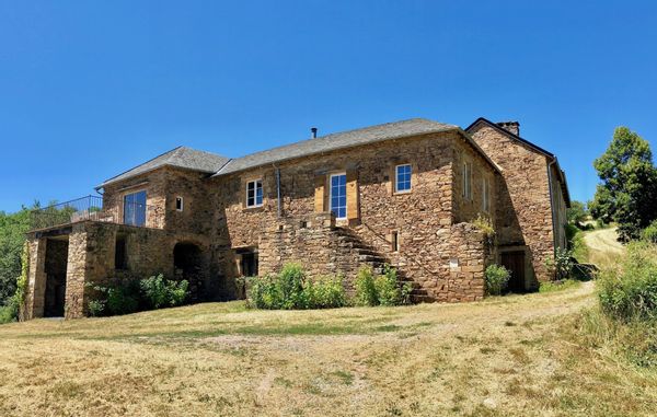 Ancienne maison de vignes rénovée proche du Tarn