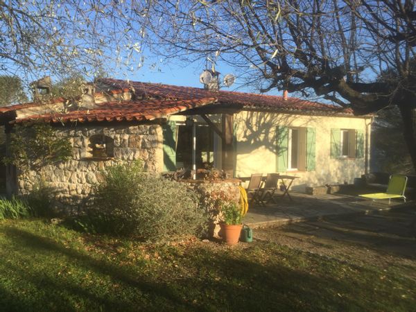 Notre maison : la campagne aux portes de Nice - non disponible cet été 2025