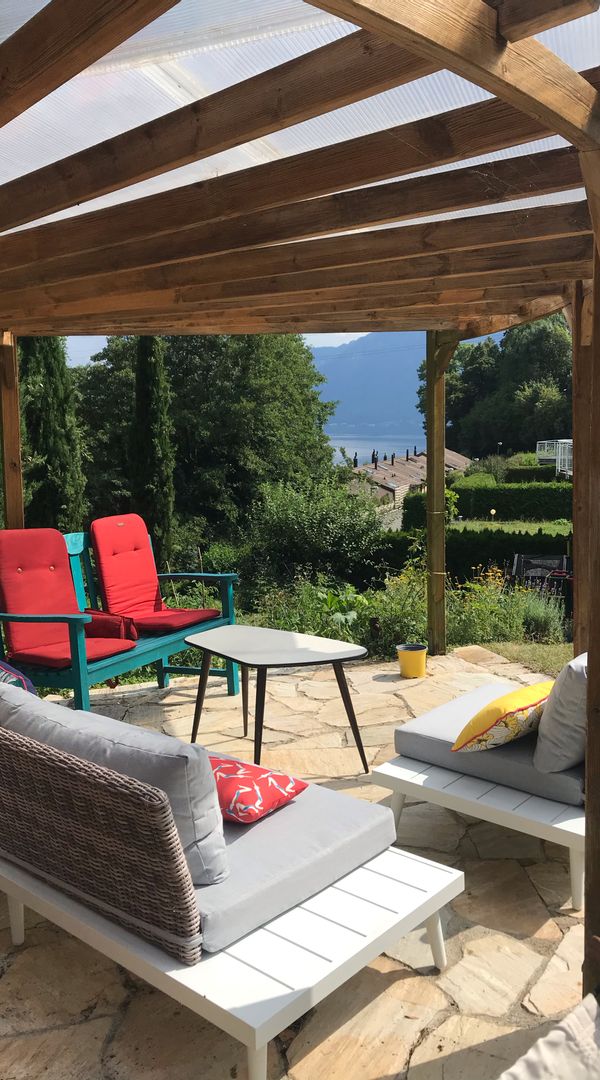 House with garden, near lake and hiking !