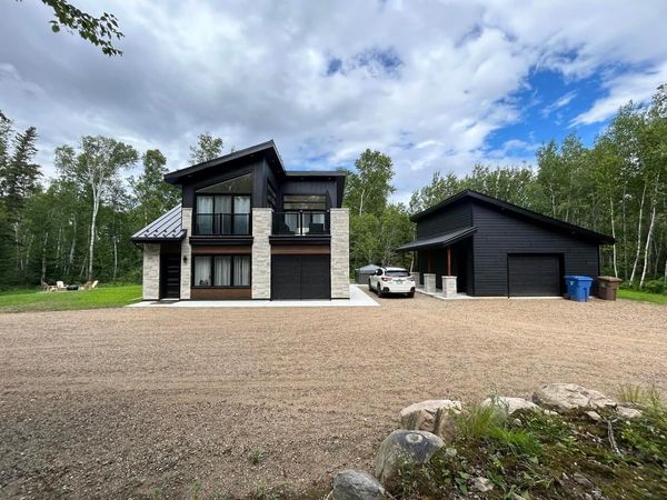 Elaine&Seb * New house ready and open for Guest point exchange !