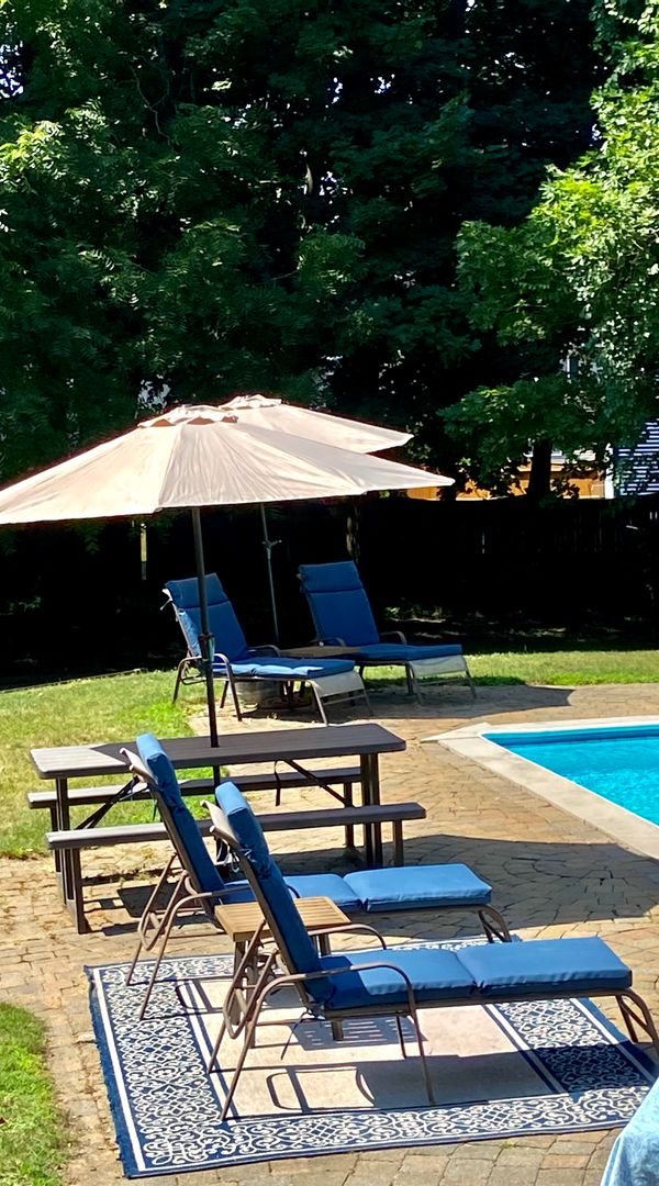 Northshore of Massachusetts 4 bed Victorian with Pool and large yard