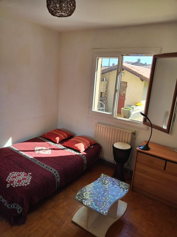 La chambre privée de Mireille Et Arnaud ... au programme : escapade à Bordeaux