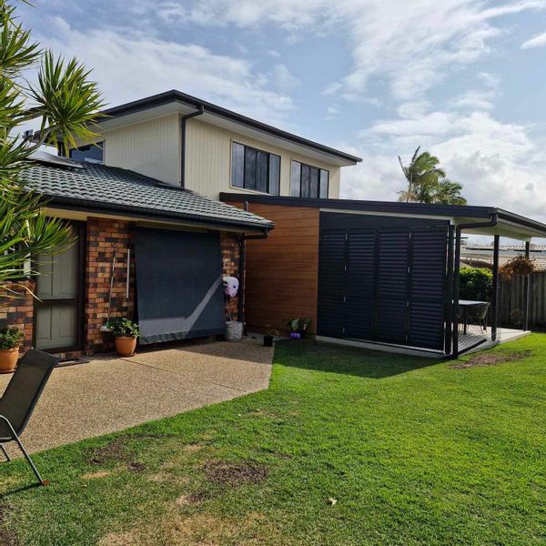 Cor and Gwenyth Mooloolaba home.
