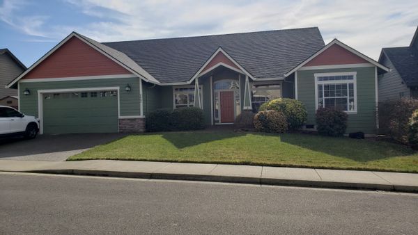 La maison de Debbie and Jon