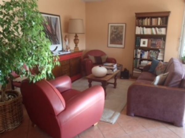 Monique's house