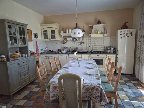 Jasna's family house