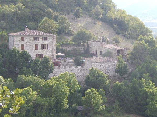 Le Château, ainsi que le nomment les Julbansainois (habitants de St Julien en St Alban)