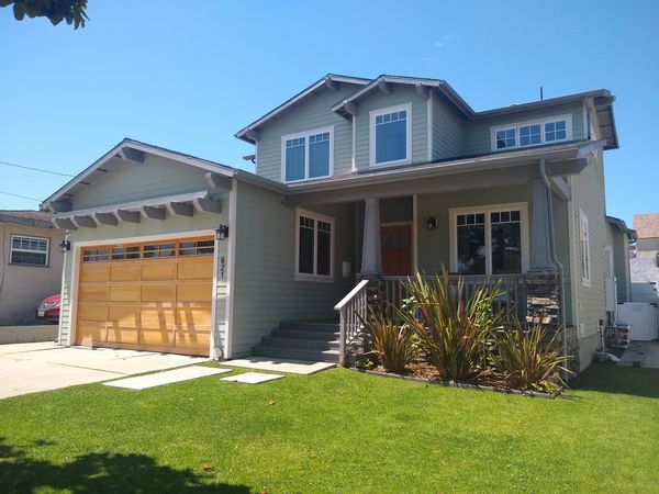 5BR House w/ Office and Pool. Close to beach/airport/LA attractions.
