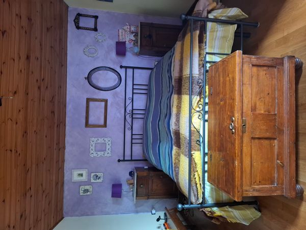 Double bedroom with bathroom on the floor