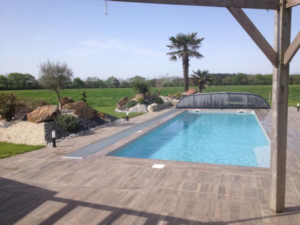 Charmante maison de campagne avec piscine à 10 min de la mer