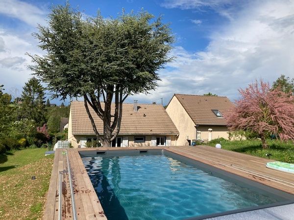 Maison de campagne avec piscine