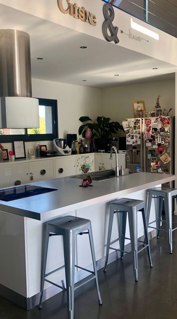 ONLY MUTUAL EXCHANGE ...Gaëtan & Maritxu's house, 20 mn away from Lourdes Airport connecting with Rome, Dublin, Londres, Lisbonne, Milan, Cracovie) and with Paris Airport for international destinations... and at 2 hours by car from Toulouse Blagnac Airport connecting with others European Cities (Berlin, Brussels, Alicante, Barcelone, Fuerteventura, Lanzarote, Madrid, Malaga, Amsterdam