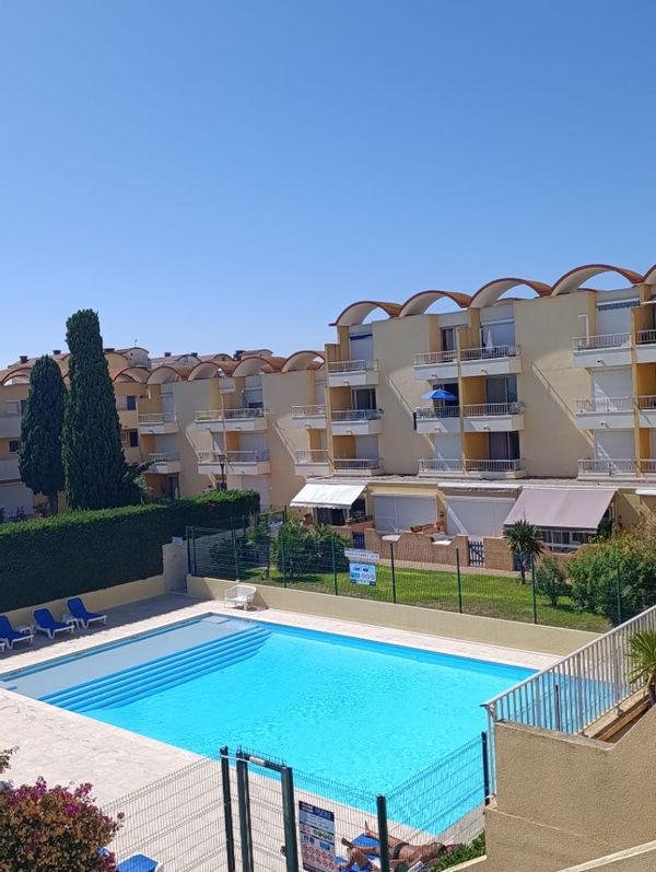 Entre mer et montagne.Non disponible en Juillet et Août 2024