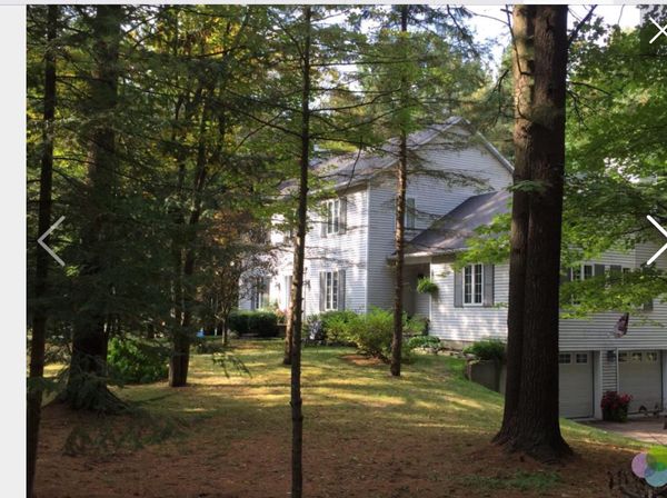 Calme, maison familiale, champêtre avec piscine chauffée. Région de Montréal.