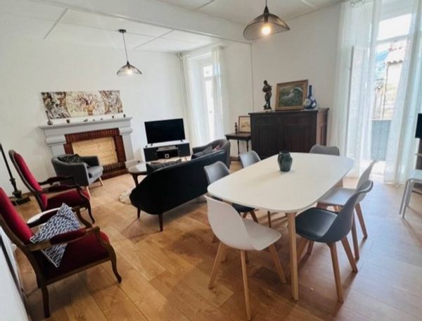 Maison indisponible jusqu’à nouvel ordre ( travaux) GP uniquement. Merci