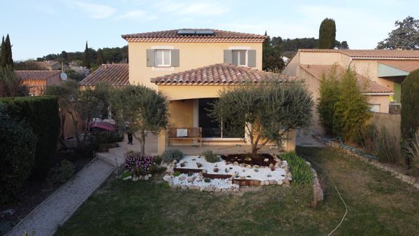 House in Provence near Avignon - Maison en Provence proche d'Avignon