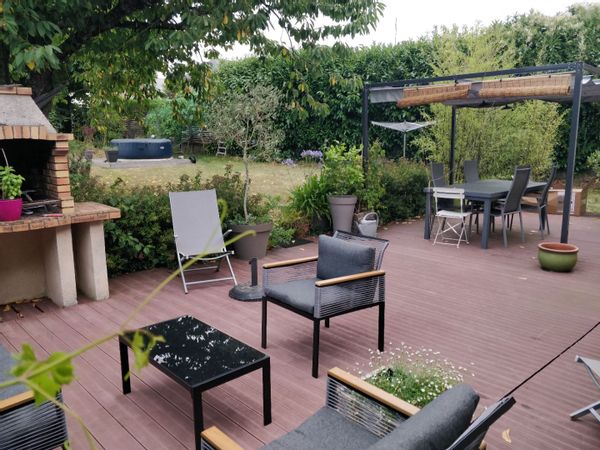 30min de Rennes 1h St Malo, Mt St Michel.