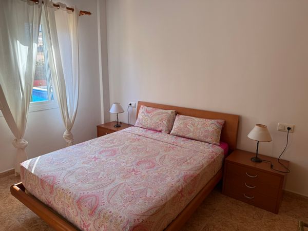 Casa de Yolanda Apartamento en Mallorca , zona tranquila, a 50 metros del mar . Piscina comunitaria
