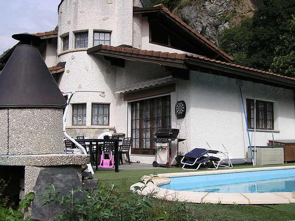 Villa situé dans un petit village alpins de la Suisse Romande