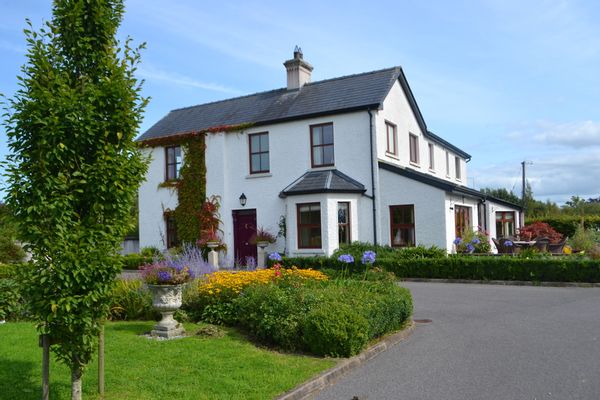 Looking for Rome 1st-4th January 2026 - exchange or using points.