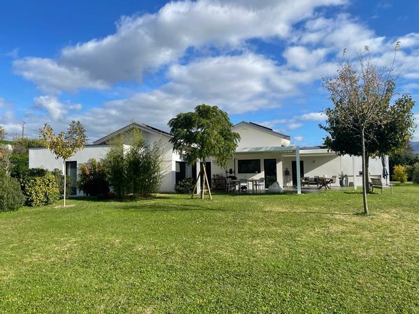 Maison face au Vercors