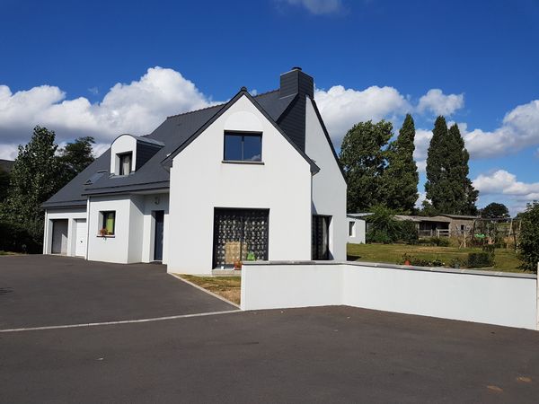 Jolie maison familiale moderne et lumineuse au coeur de la Bretagne