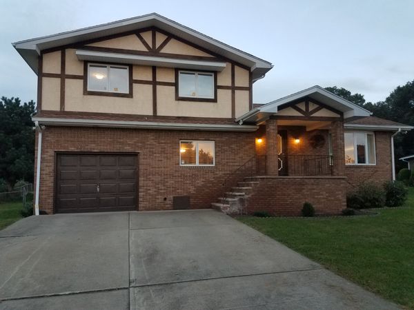 Suburban Family Home with Hot Tub in Northeast PA