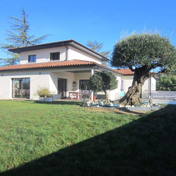 Villa avec piscine aux portes de Toulouse