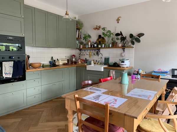 Family apartment near Amsterdam city center/No last minute exchange/Please check our calendar