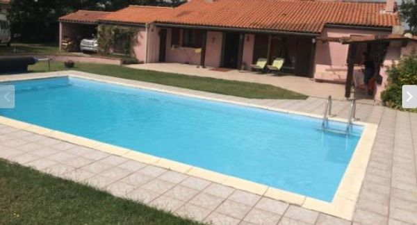 Calme et convivialité : La chambre privée chez Nataly