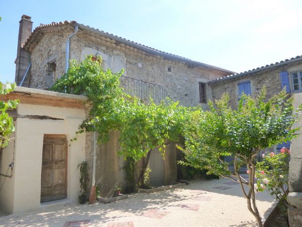 Authentique Magnanerie au coeur des Cévennes