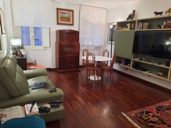 Casa di Francesco e Fausta: al secondo piano SENZA ascensore a 50 mt da Piazza del Popolo