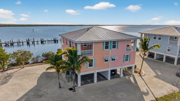 Patrick and Beatrices hus