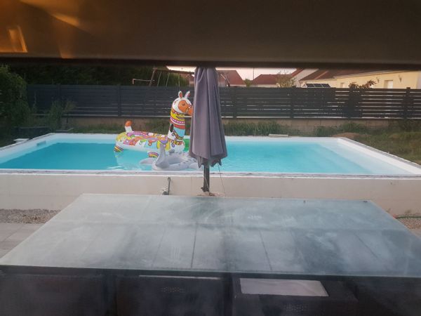 La maison de campagne près de Dijon