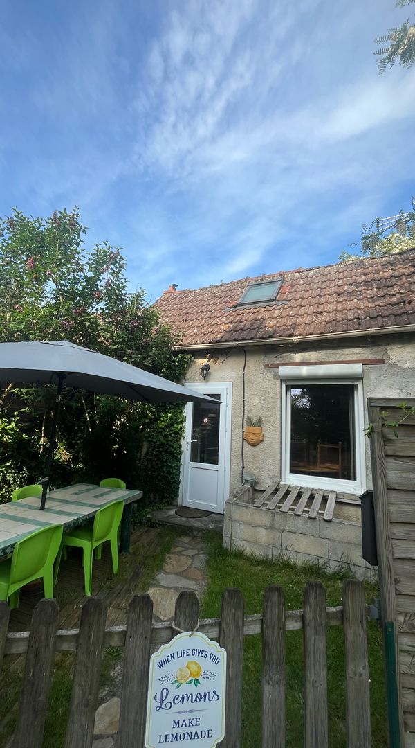 La maison de Severine Le Kerladoux, Piscine et toboggan aquatique