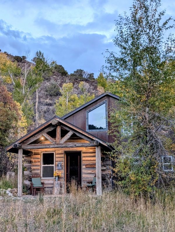 Creekside Cabin