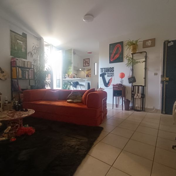 Siam's house