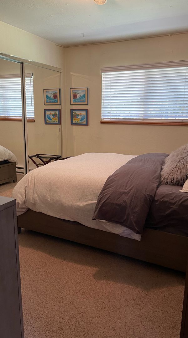 Private, cozy bedroom in a clean, comfortable home