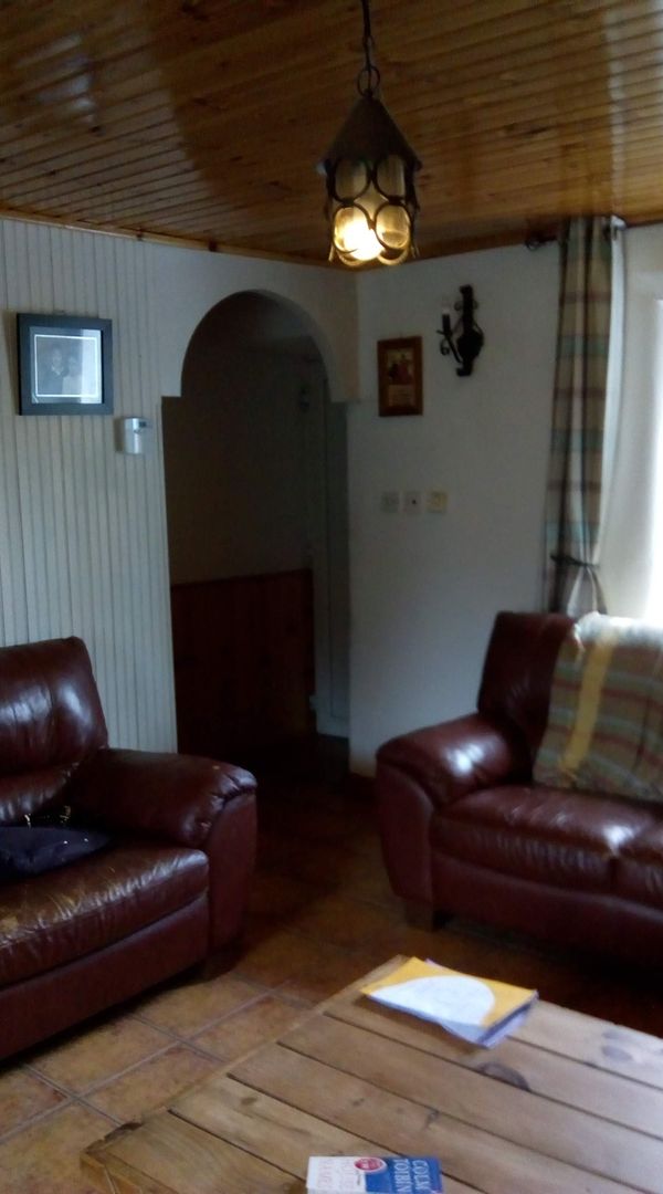 DONEGAL  FARMER HOUSE