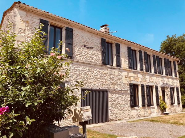 En plein coeur du médoc, dormez à La Valentine