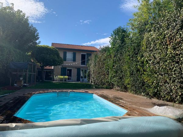 Casa, piscina, vicino a LIONE in Rodano-Alpi!