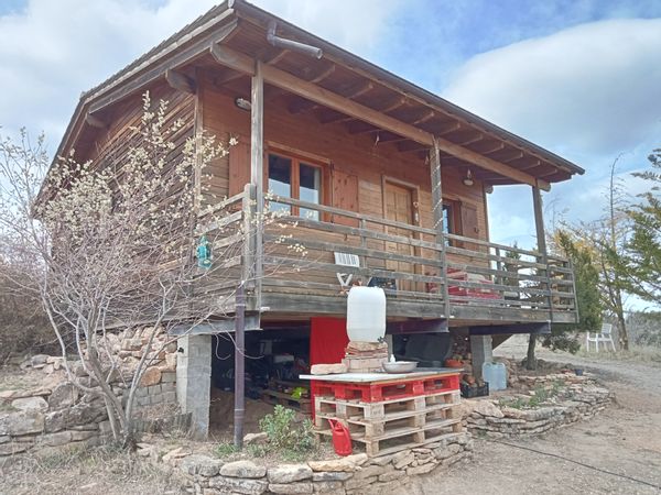 Experiencia salvaje, casa de Yuri