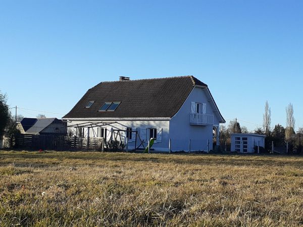 Jolie maison au calme et avec une superbe vue sur les montagnes