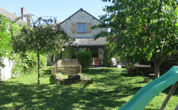 La maison de Pierre et Gwénola Summer 2023: looking for London or a British city