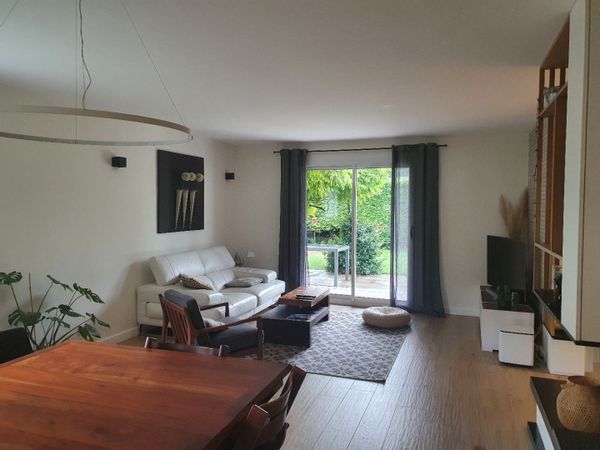 Maison à la campagne aux portes de Lyon