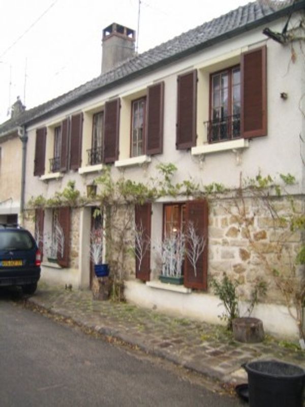 maison à Chaumes-en-Brie, France