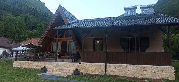 Lotru Relax GuestHouses hus